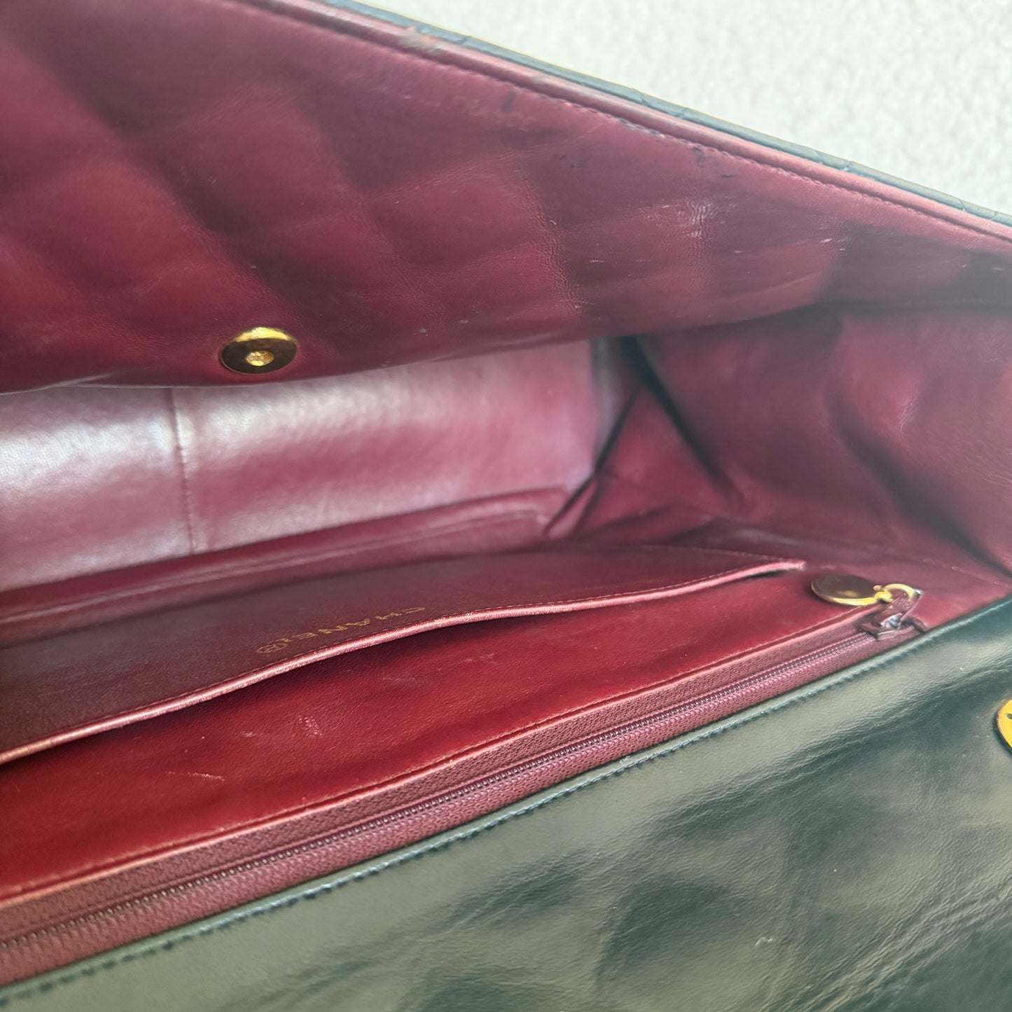 Pre-Owned Black Matelassé Lambskin Leather Maxi Single Flap Crossbody Bag