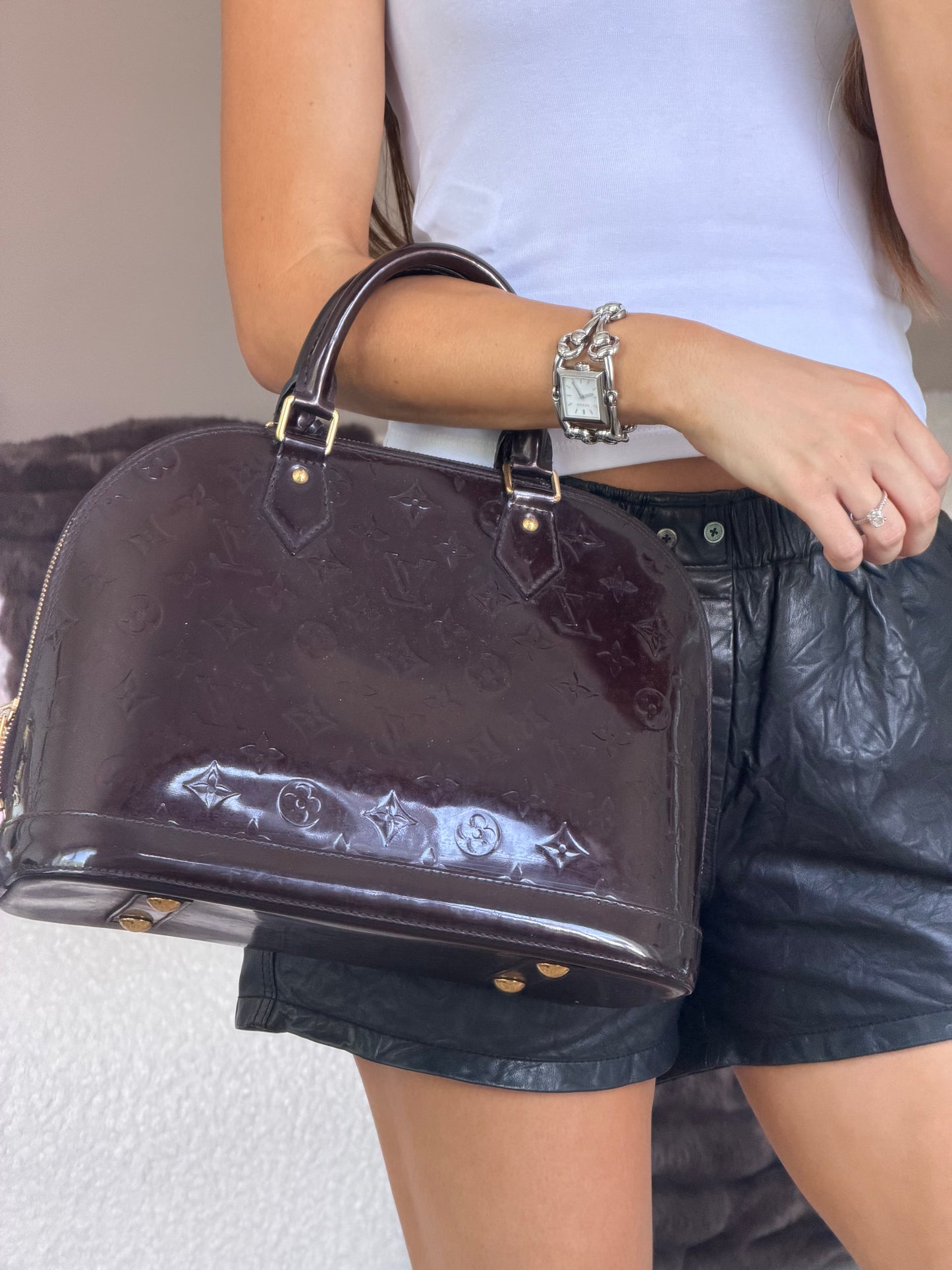 Pre-Owned Bordeaux Monogram Vernis Leather Alma PM