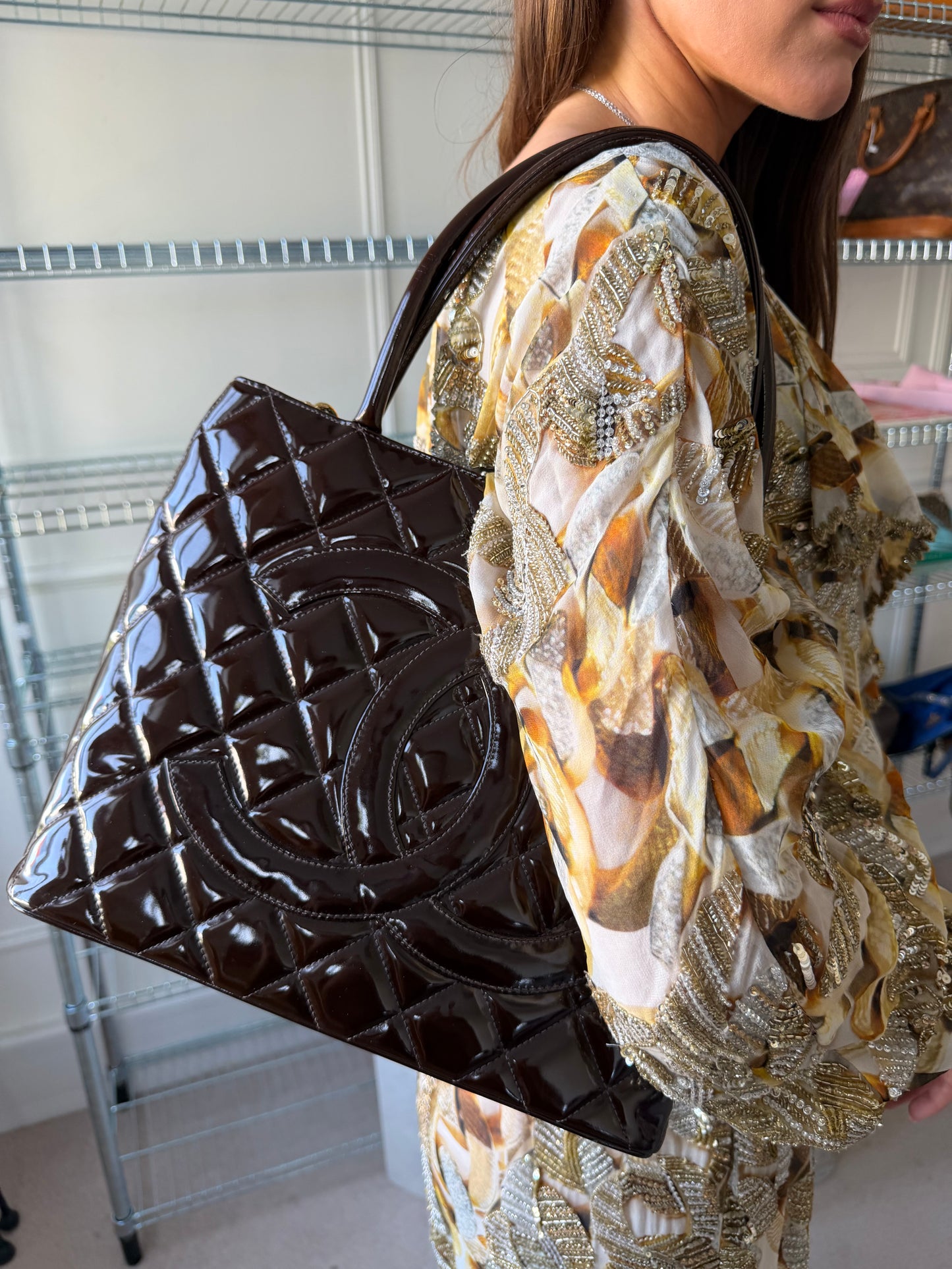 Pre-Owned Brown Patent Leather Medallion Tote Bag