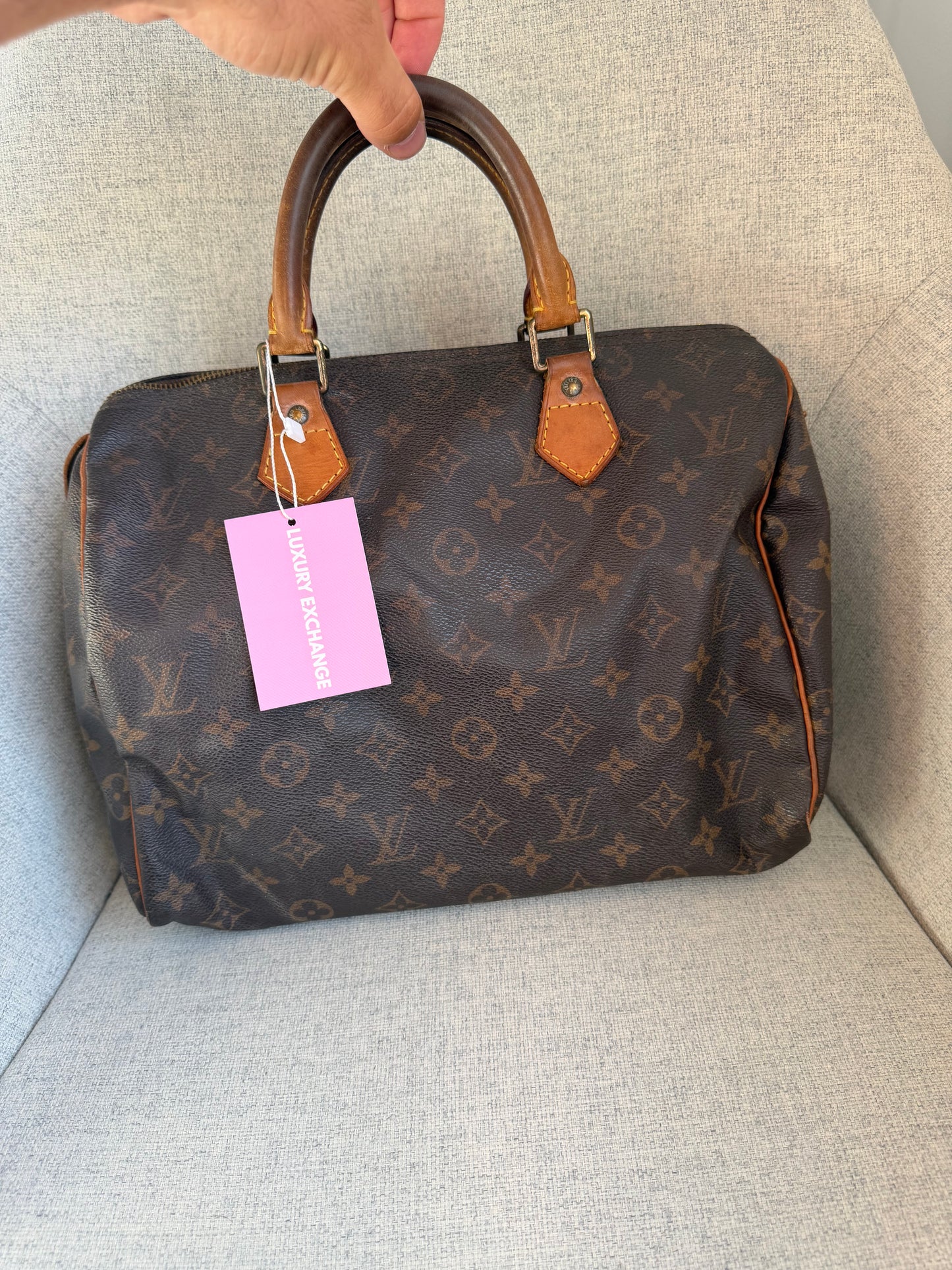Pre-Owned LV Monogram Canvas Speedy 30 - NO ZIPPER PULL