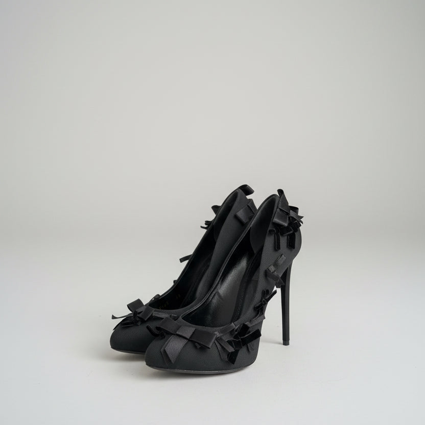 Bow Heels
