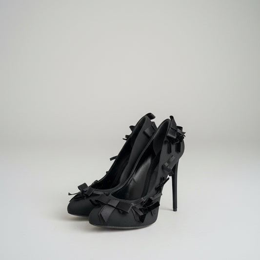 Bow Heels