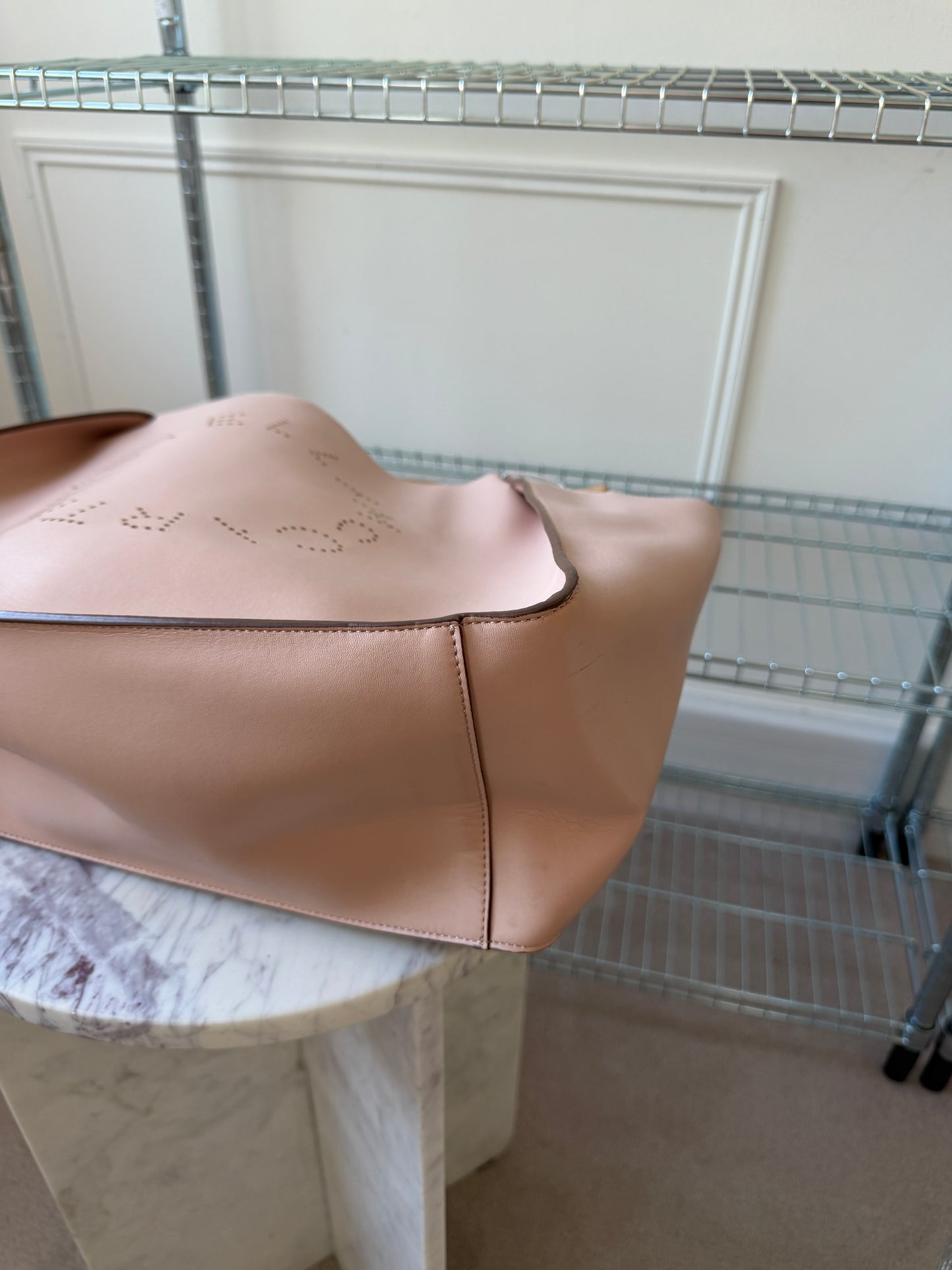 Pre-Owned Pink Leather Shopper Tote