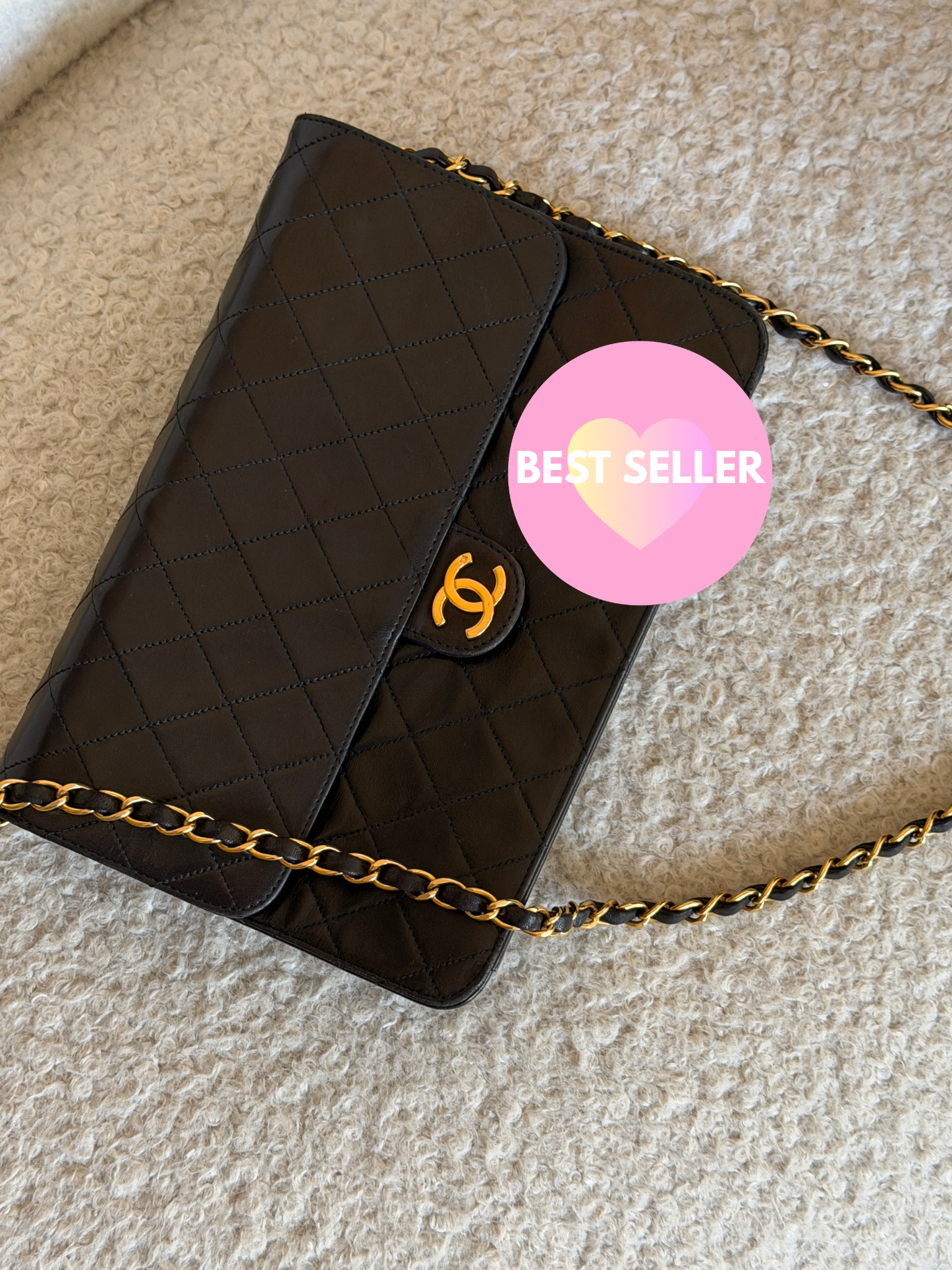 Pre-Owned Black Matelassé Lambskin Leather Handbag