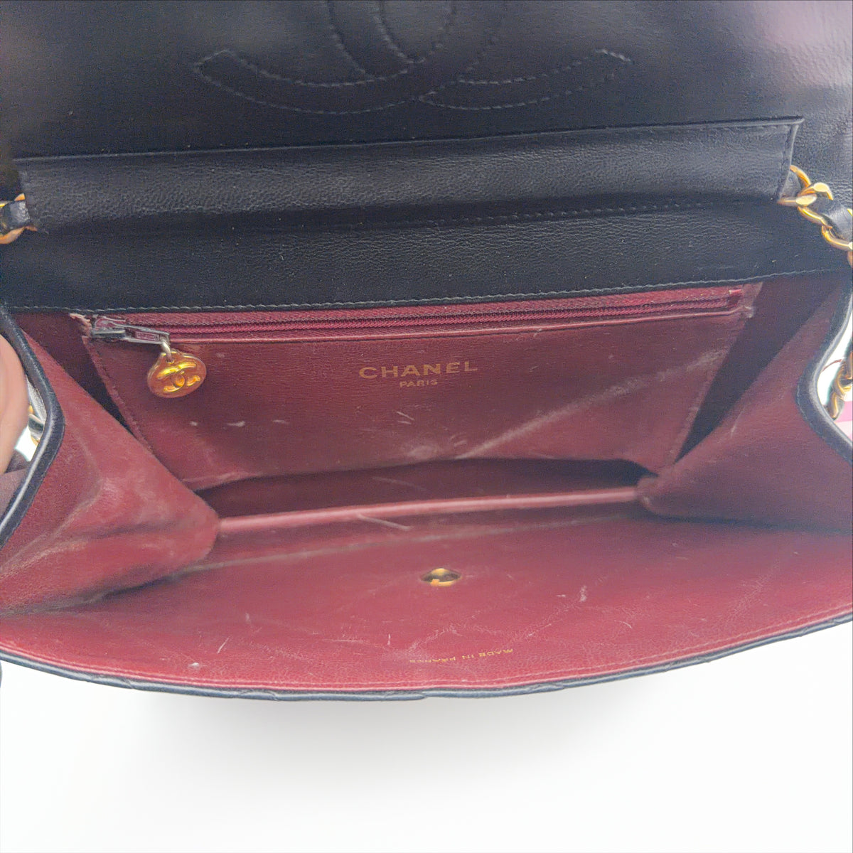 Pre-Owned Black Lambskin Single Flap Shoulder Bag