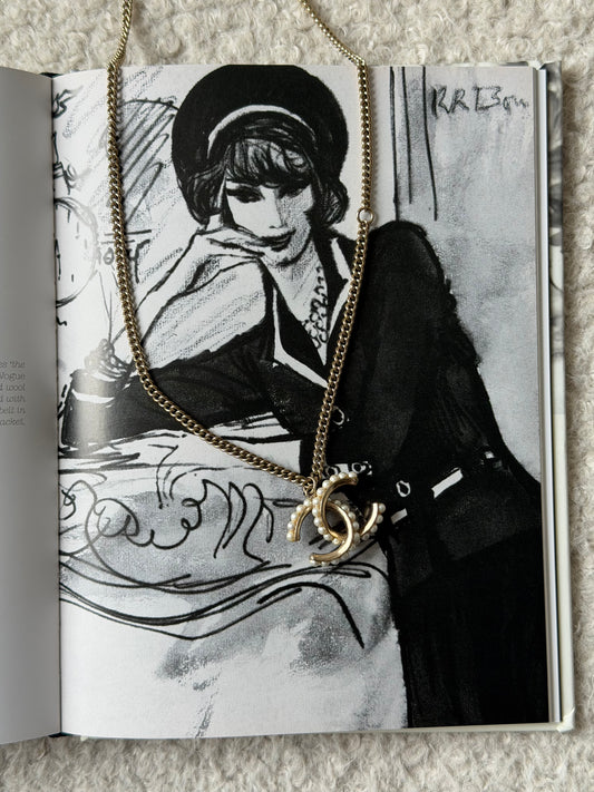 Gold-Tone Chain with Pearls Necklace