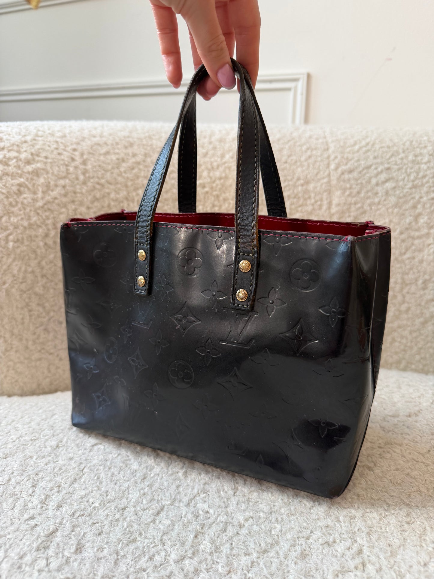 Black Monogram Vernis Leather Reade PM