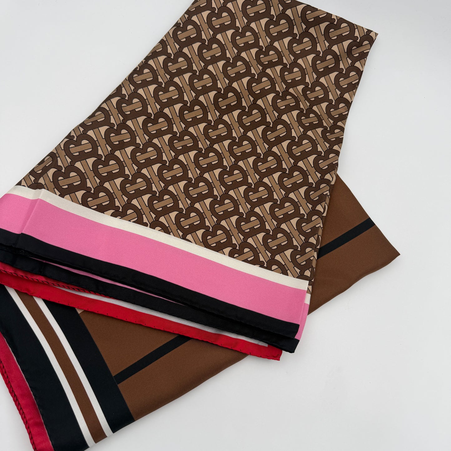 Pre-Owned Brown Silk Scarf