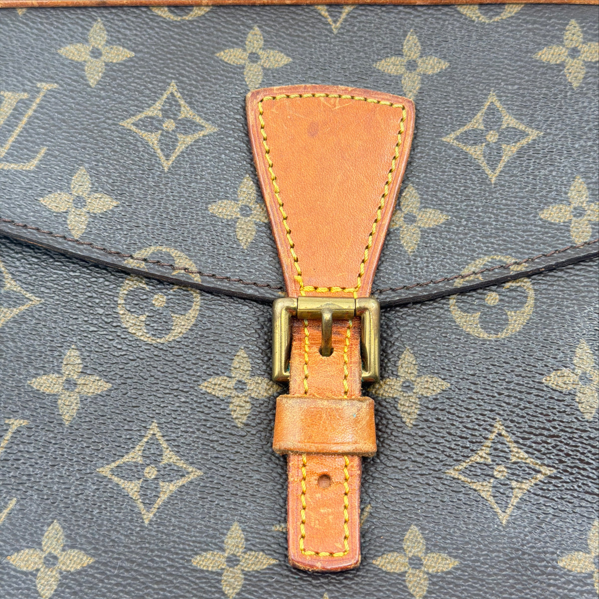 Pre-Owned LV Monogram Canvas Jeune Fille PM Crossbody Bag