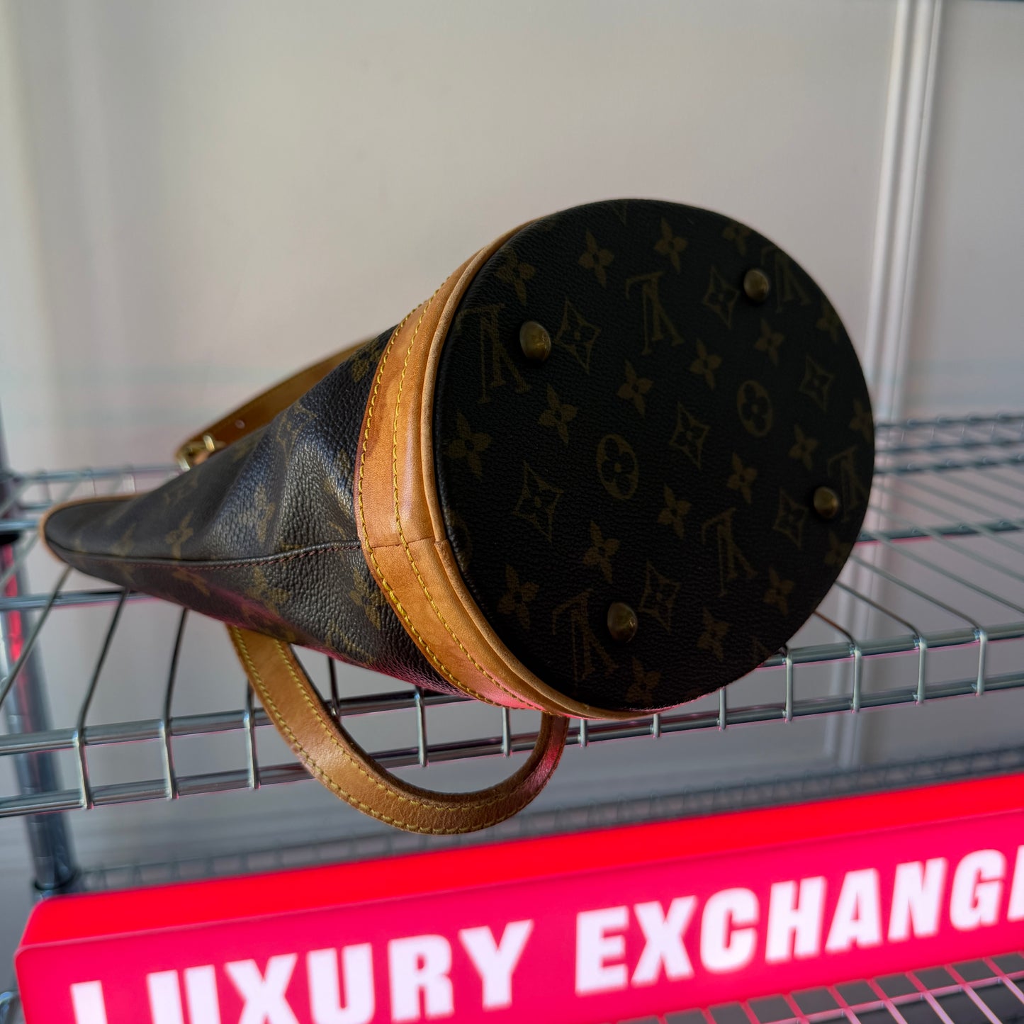 Pre-Owned LV Monogram Canvas Bucket Bag PM