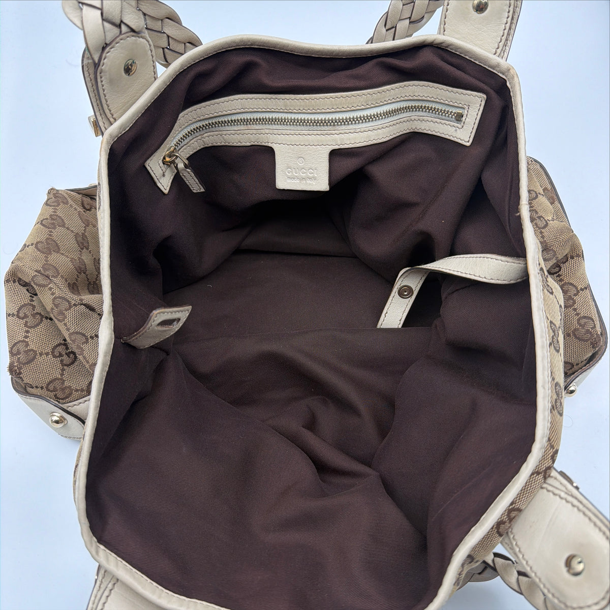 Pre-Owned Beige GG Canvas Abbey Shoulder Bag