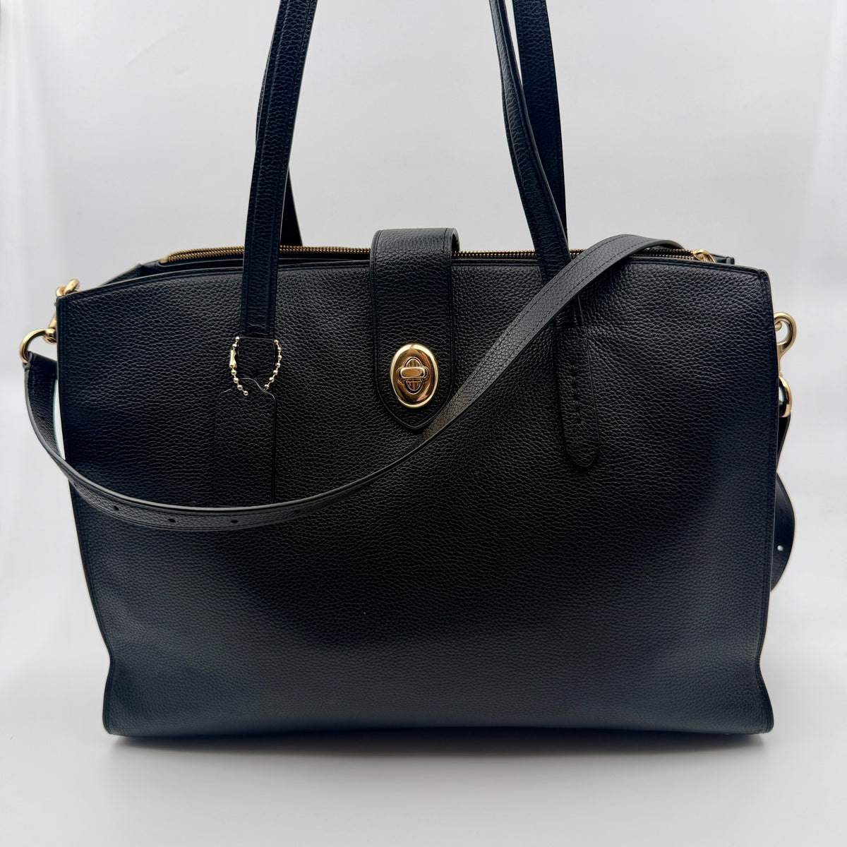 Pre-Owned Black Leather Handbag