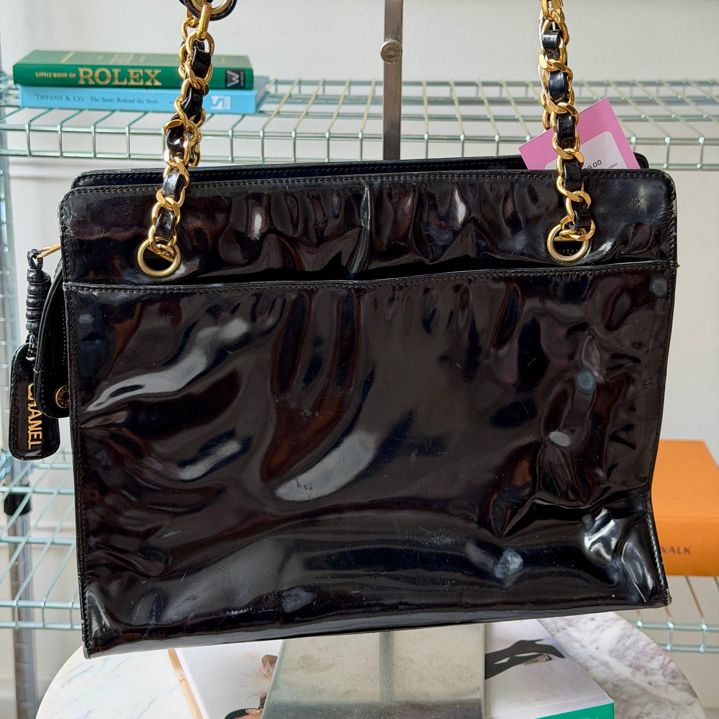 Pre-Owned Black Patent Leather Shoulder Bag