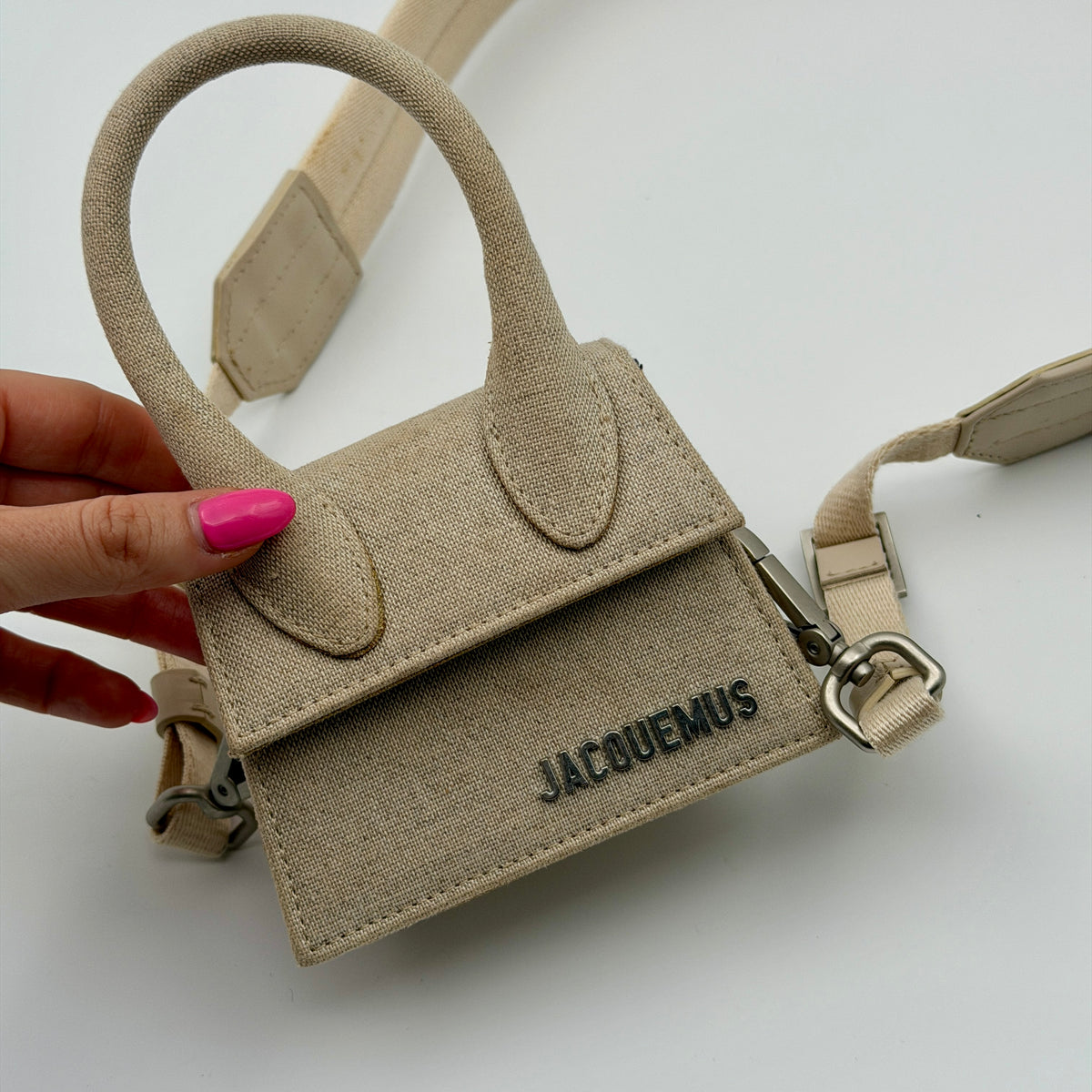 Pre-Owned Beige Canvas Mini Chiquito Bag
