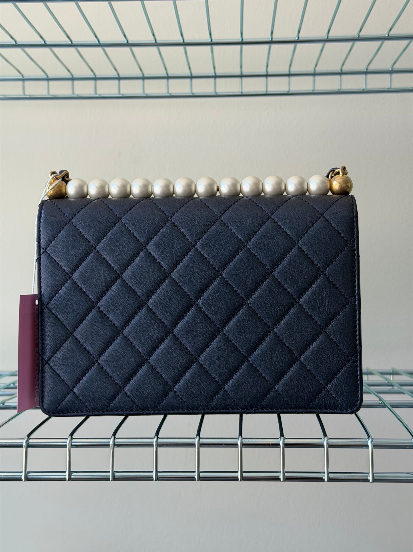 Pre-Owned Navy Metallic Lambskin Pearl Single Flap