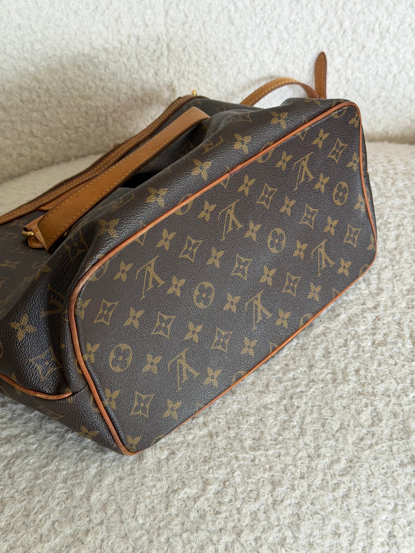 Pre-Owned LV Monogram Canvas Palermo MM Shoulder Bag