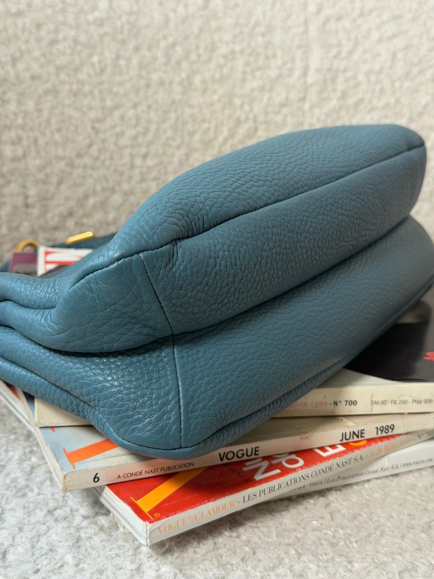 Pre-Owned Blue Leather Hobo Shoulder Bag