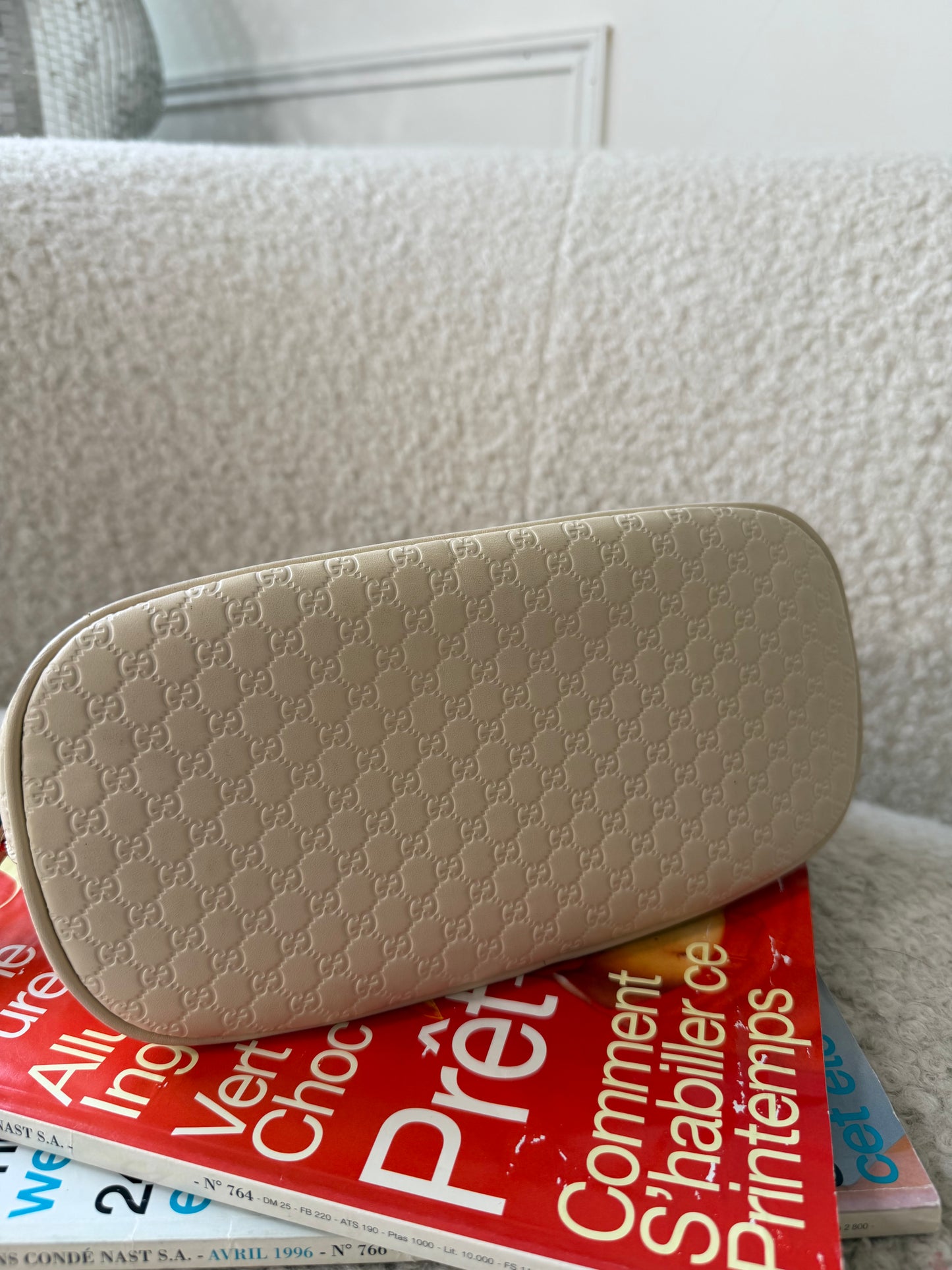 Pre-Owned White Guccissima Leather Promenade