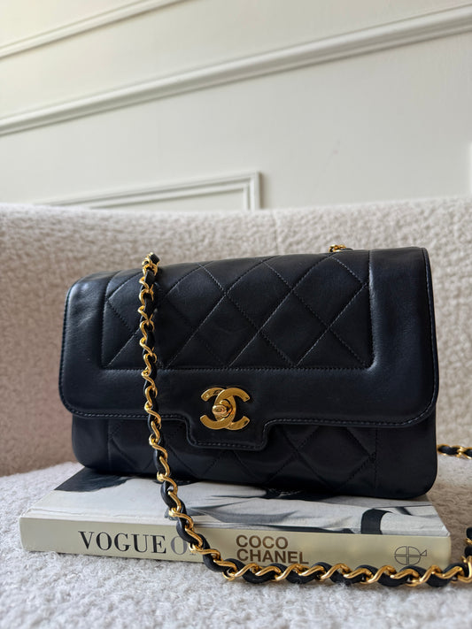 1990s Black Lambskin Leather Diana Single Flap Crossbody