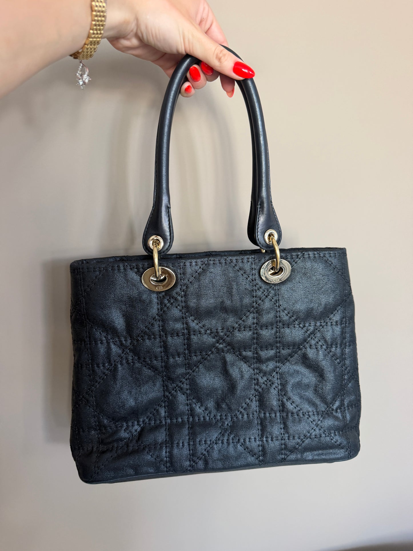 Pre-Owned Black Cannage D.I.O.R. Shoulder Bag