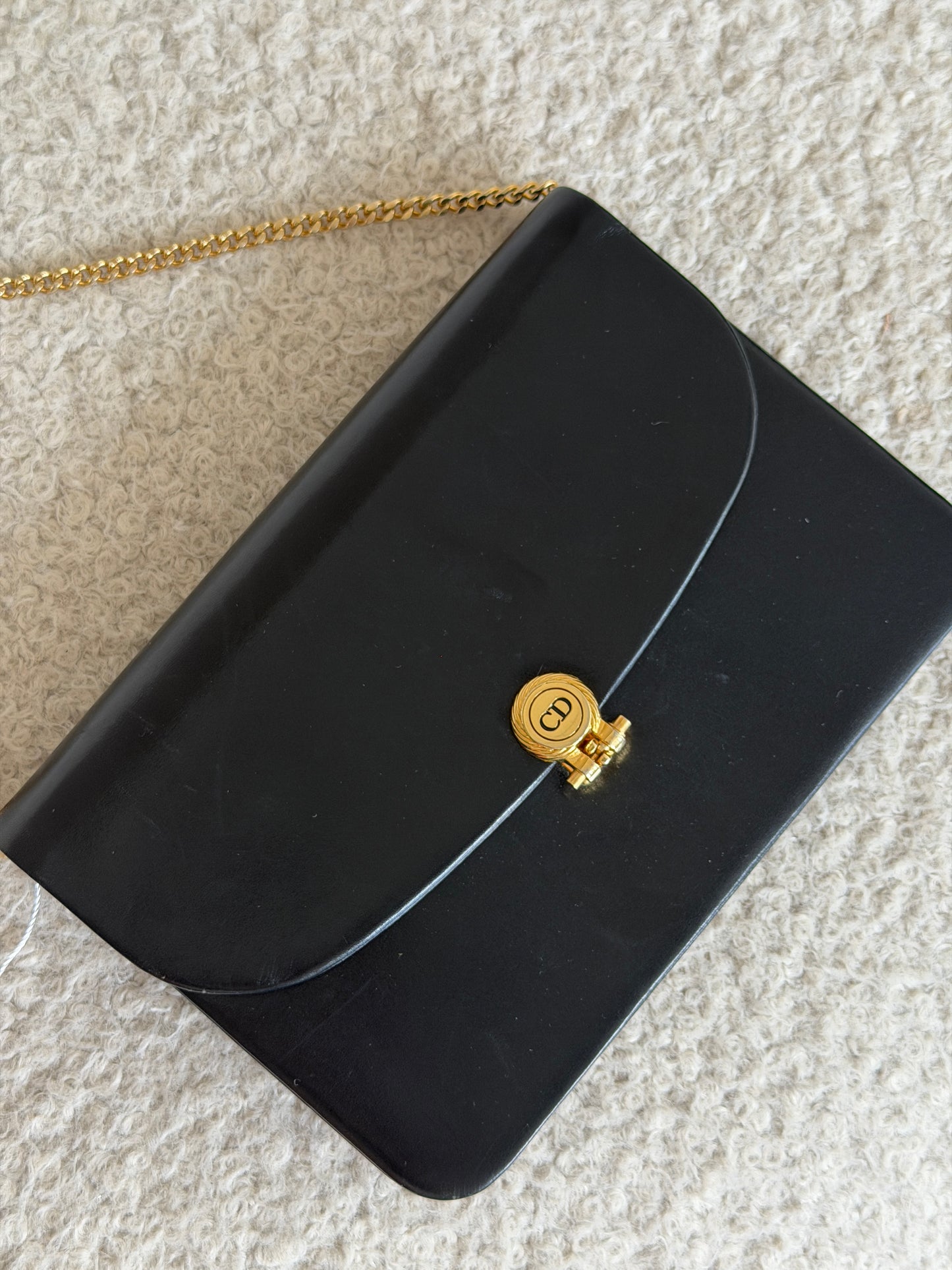 Pre-Owned Black Patent Leather Shoulder Bag