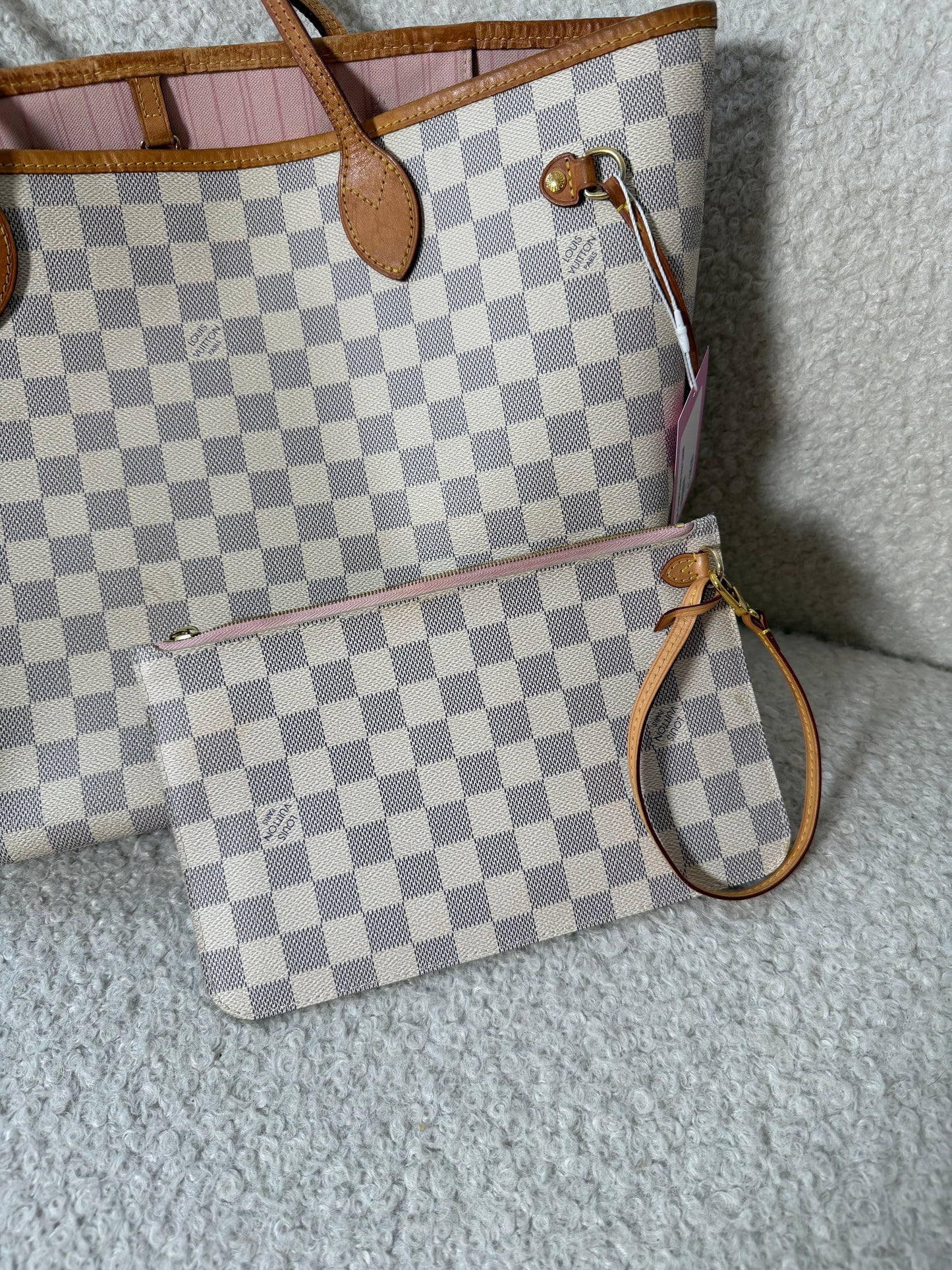 Pre-Owned Damier Azur Canvas Neverfull MM with Pouch