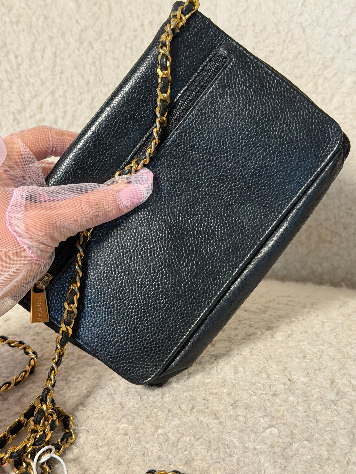 Pre-Owned Black Timeless Caviar Wallet on Chain