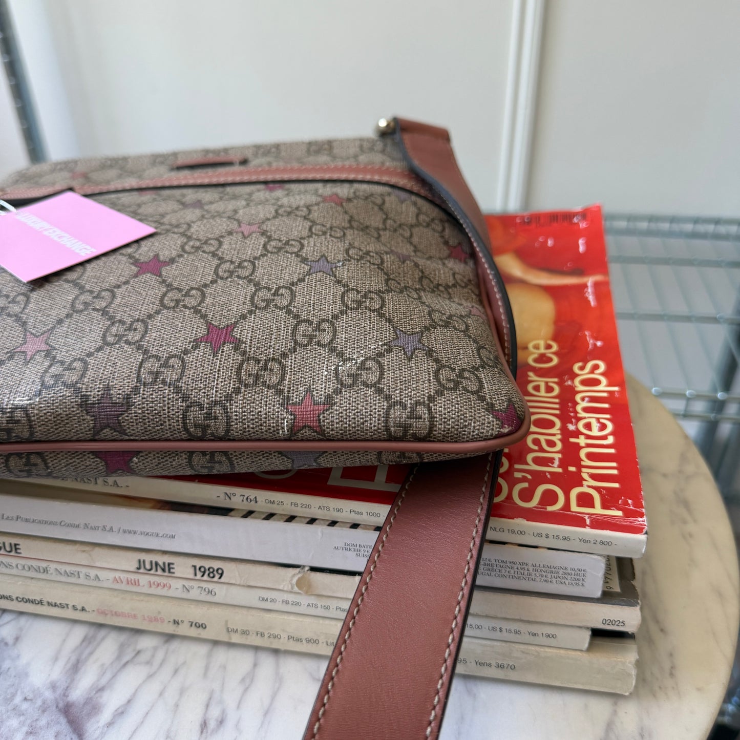 Pre-Owned Beige GG Supreme Canvas Flat Messenger Bag