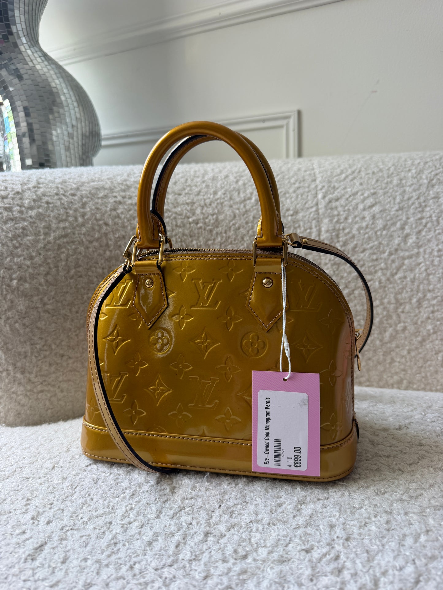 Pre-Owned Gold Monogram Vernis Leather Alma BB