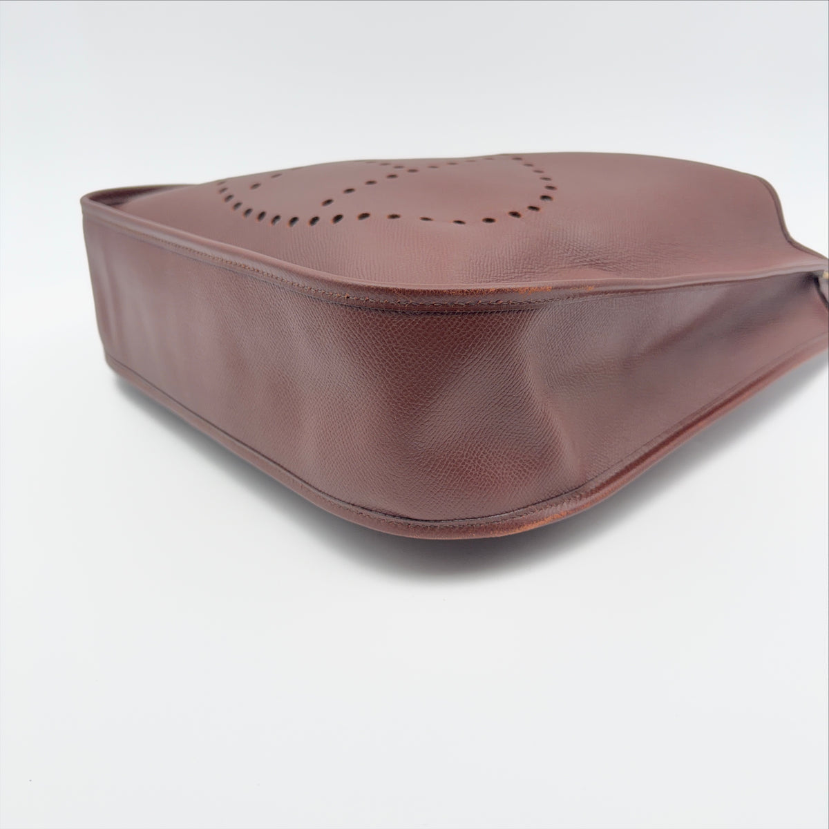 Pre-Owned Brown Epsom Leather Evelyne