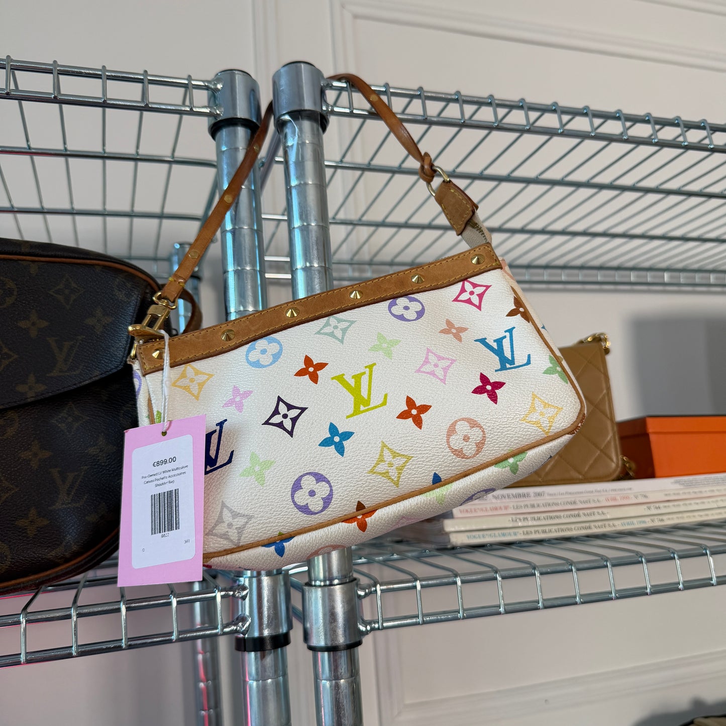 Pre-Owned LV White Multicolore Canvas Pochette Accessoires Shoulder Bag