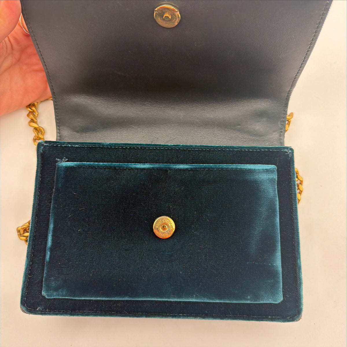 Pre-Owned Teal Velvet Sunset Single Flap Crossbody Bag