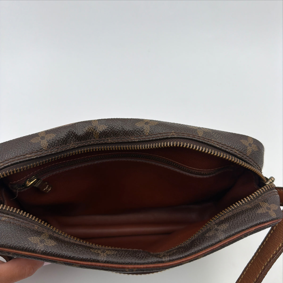Pre-Owned LV Monogram Canvas Trocadero 23 Crossbody Bag
