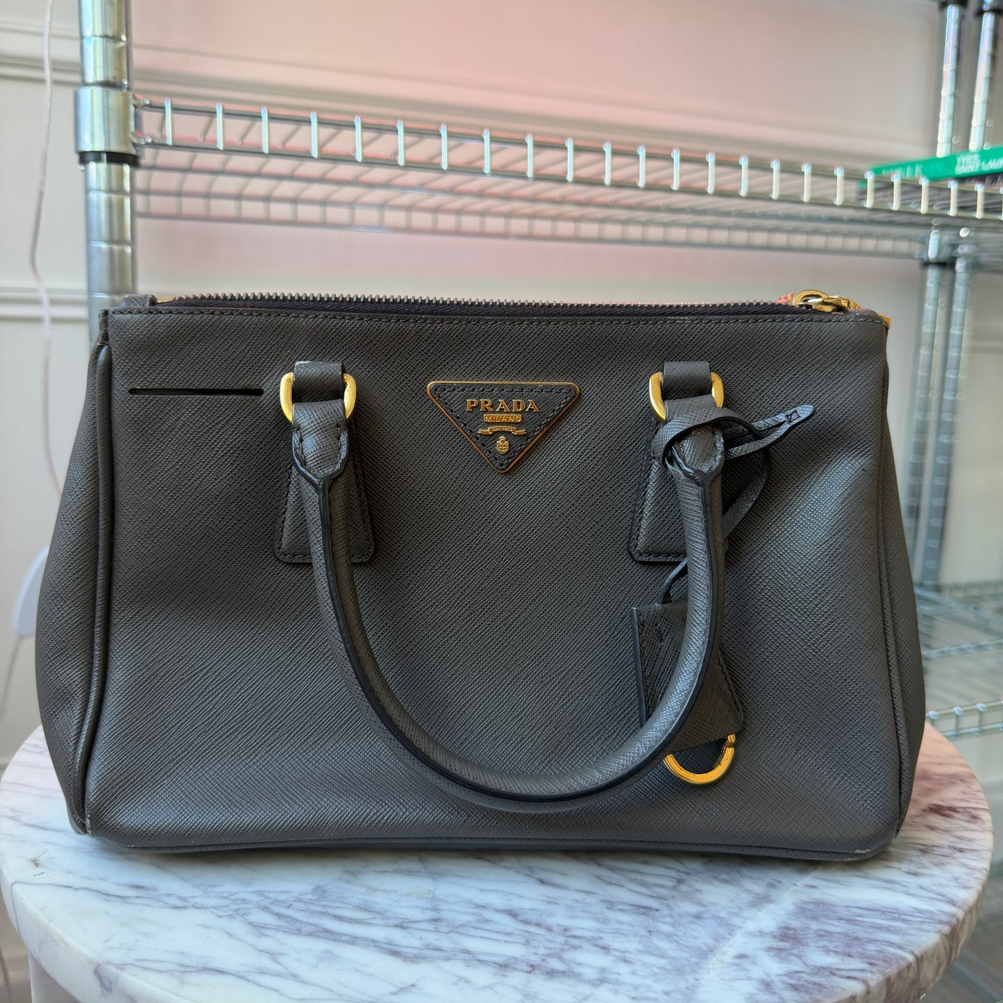 Pre-Owned Grey Saffiano Leather Small Galleria