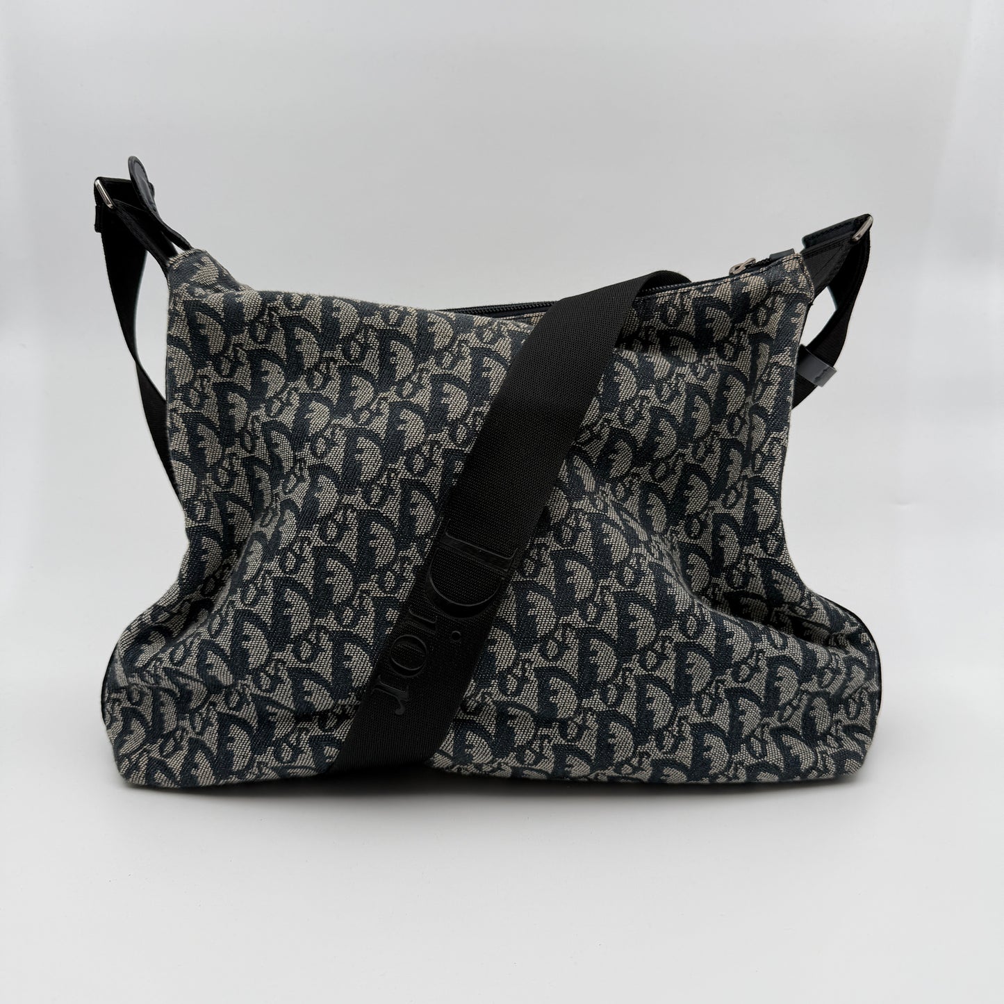 Pre-Owned Oblique Canvas Crossbody Bag