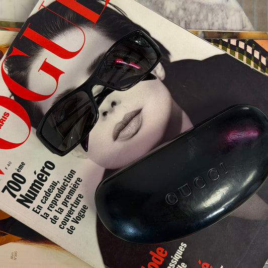 Pre-Owned Black Sunglasses