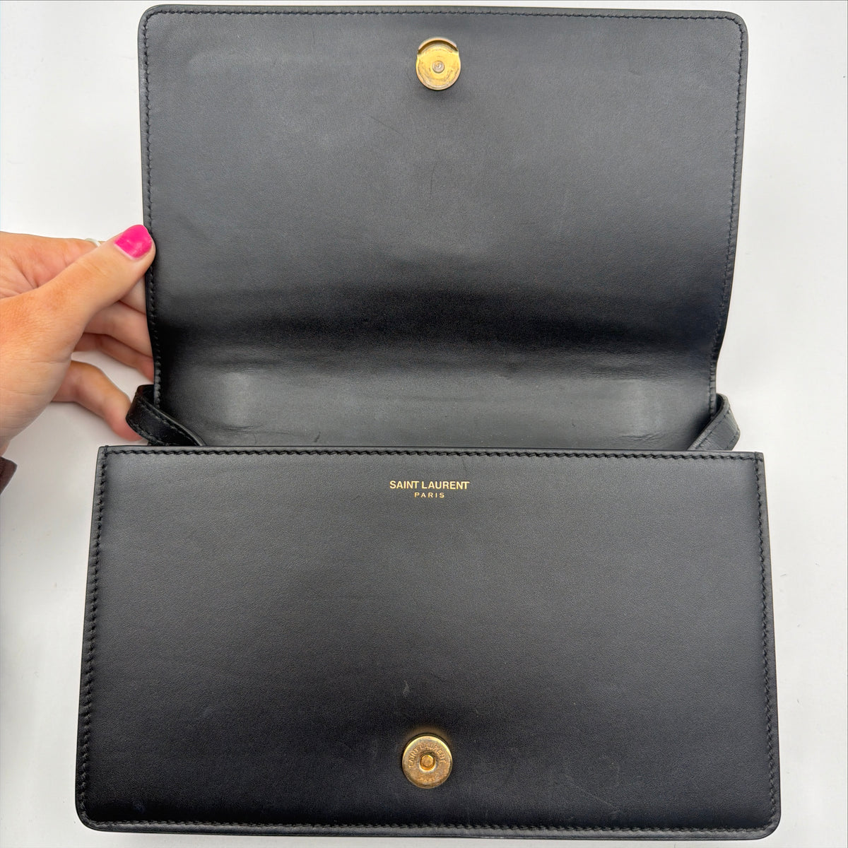 Pre-Owned Black Box Leather Crossbody Bag