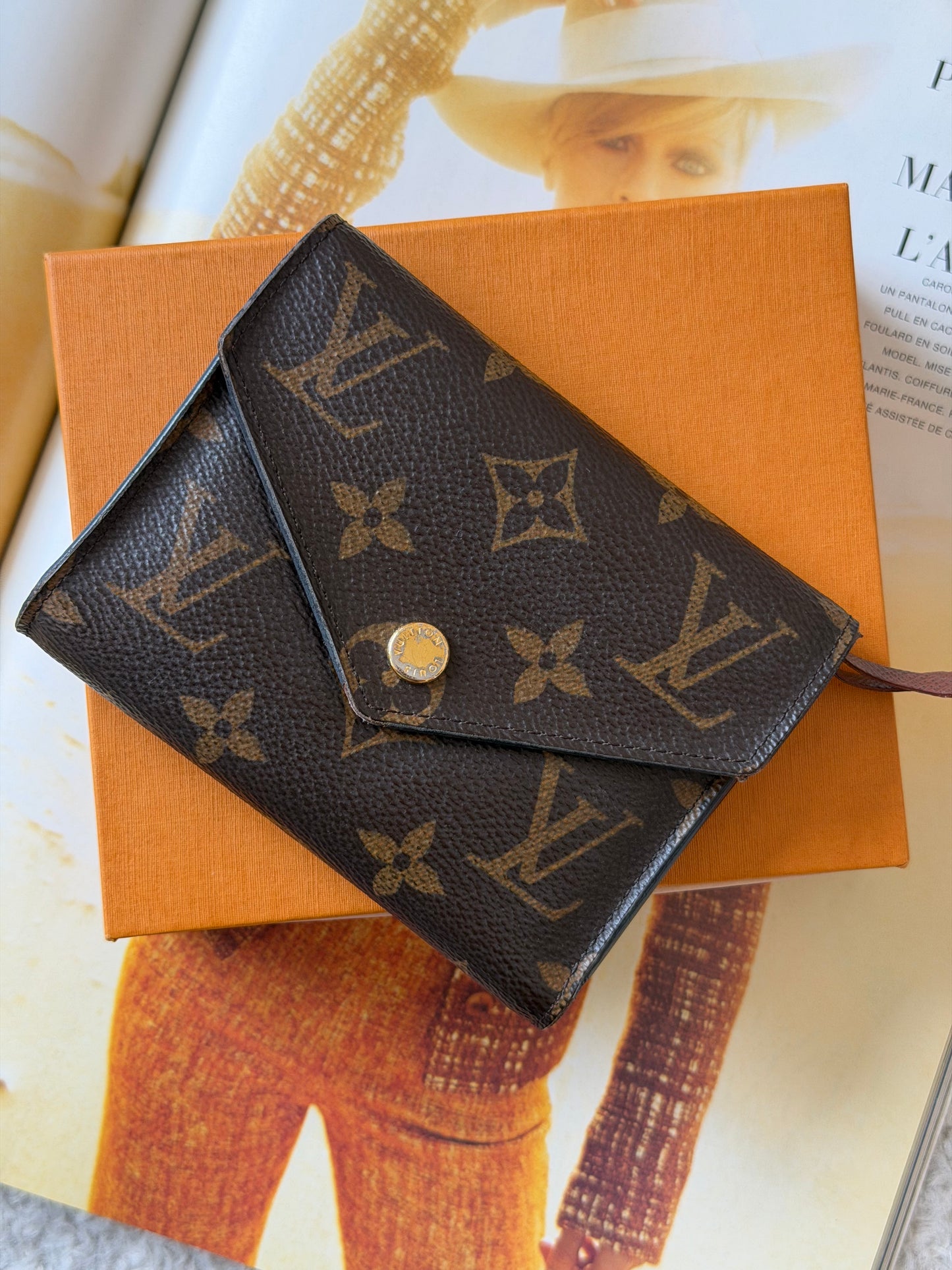 Pre-Owned LV Monogram Coated Canvas Wallet