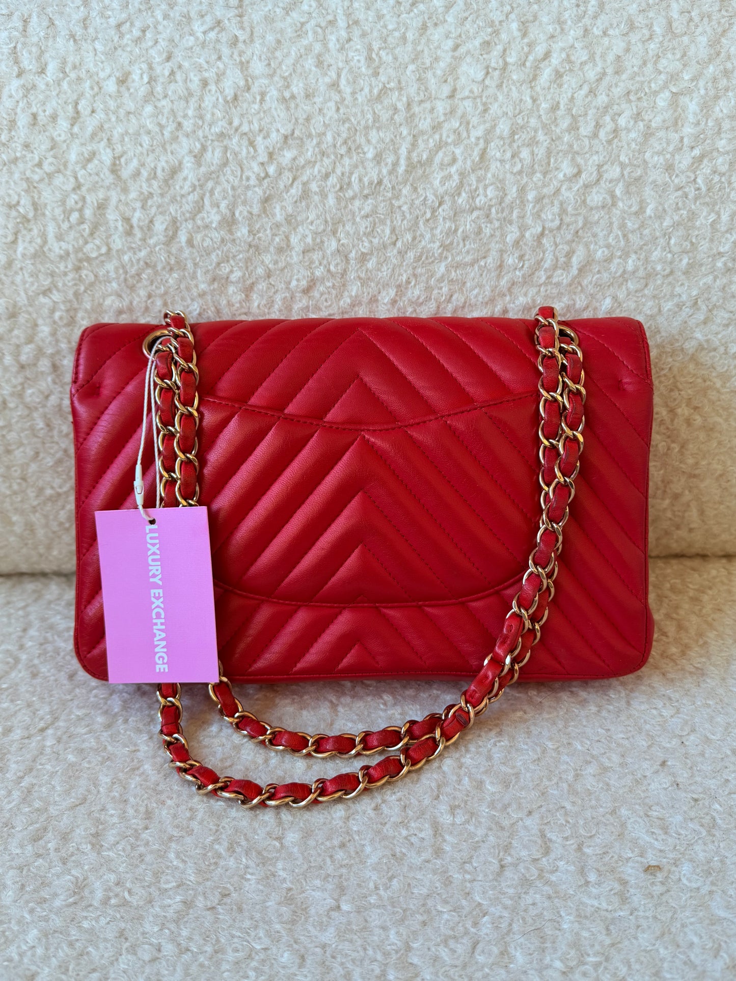 2017 Red Chevron Classic Medium Double Flap Gold Hardware