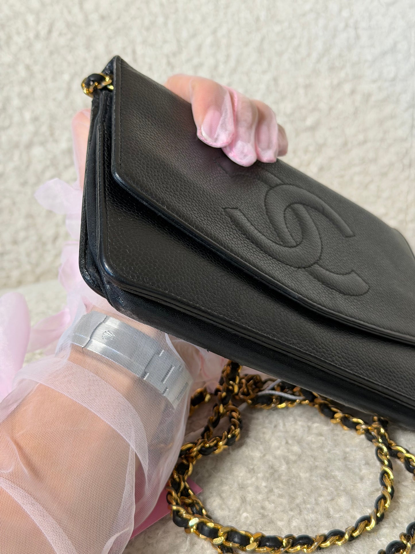 Pre-Owned Black Timeless Caviar Wallet on Chain