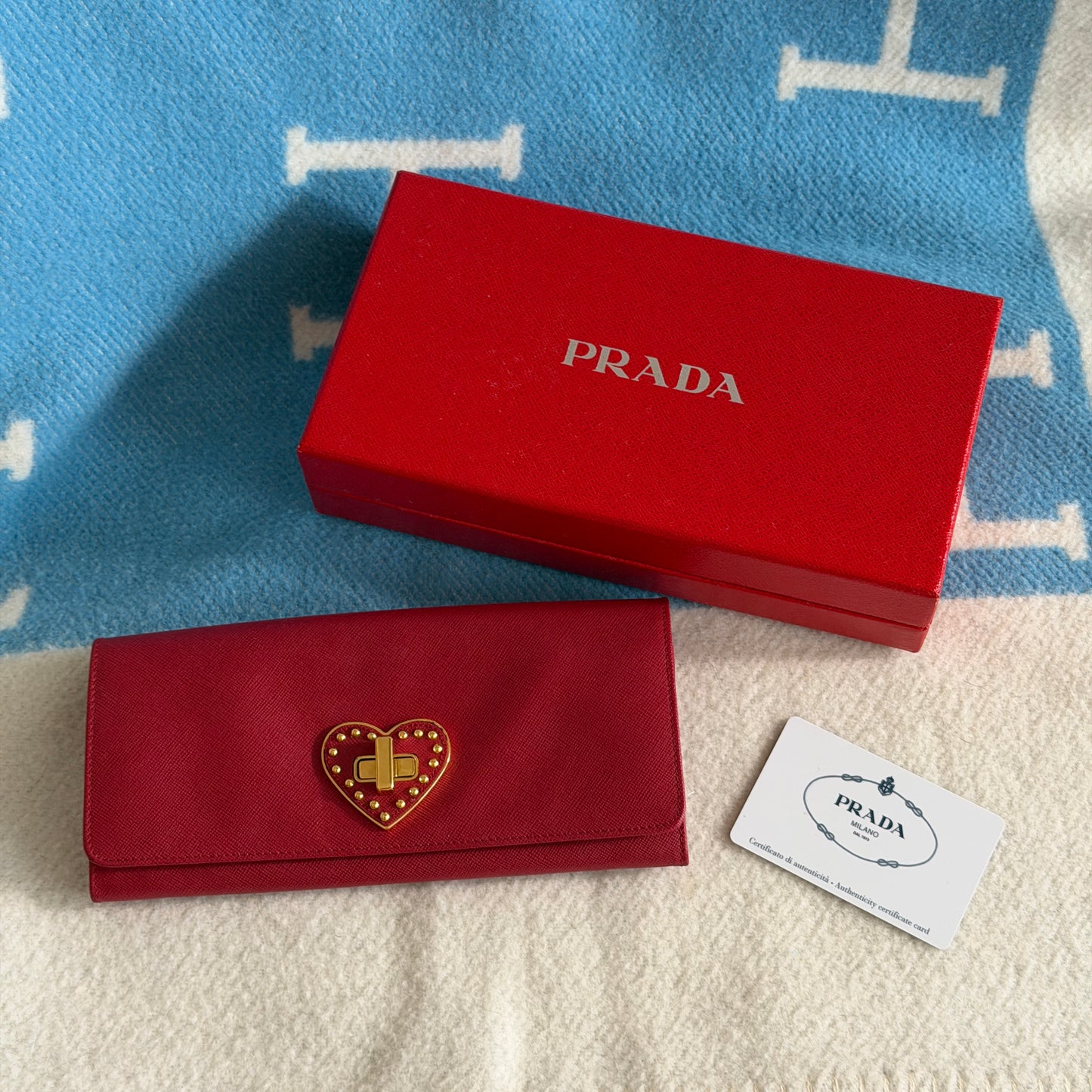 Pre-Owned Red Valentine Saffiano Leather Fold Wallet