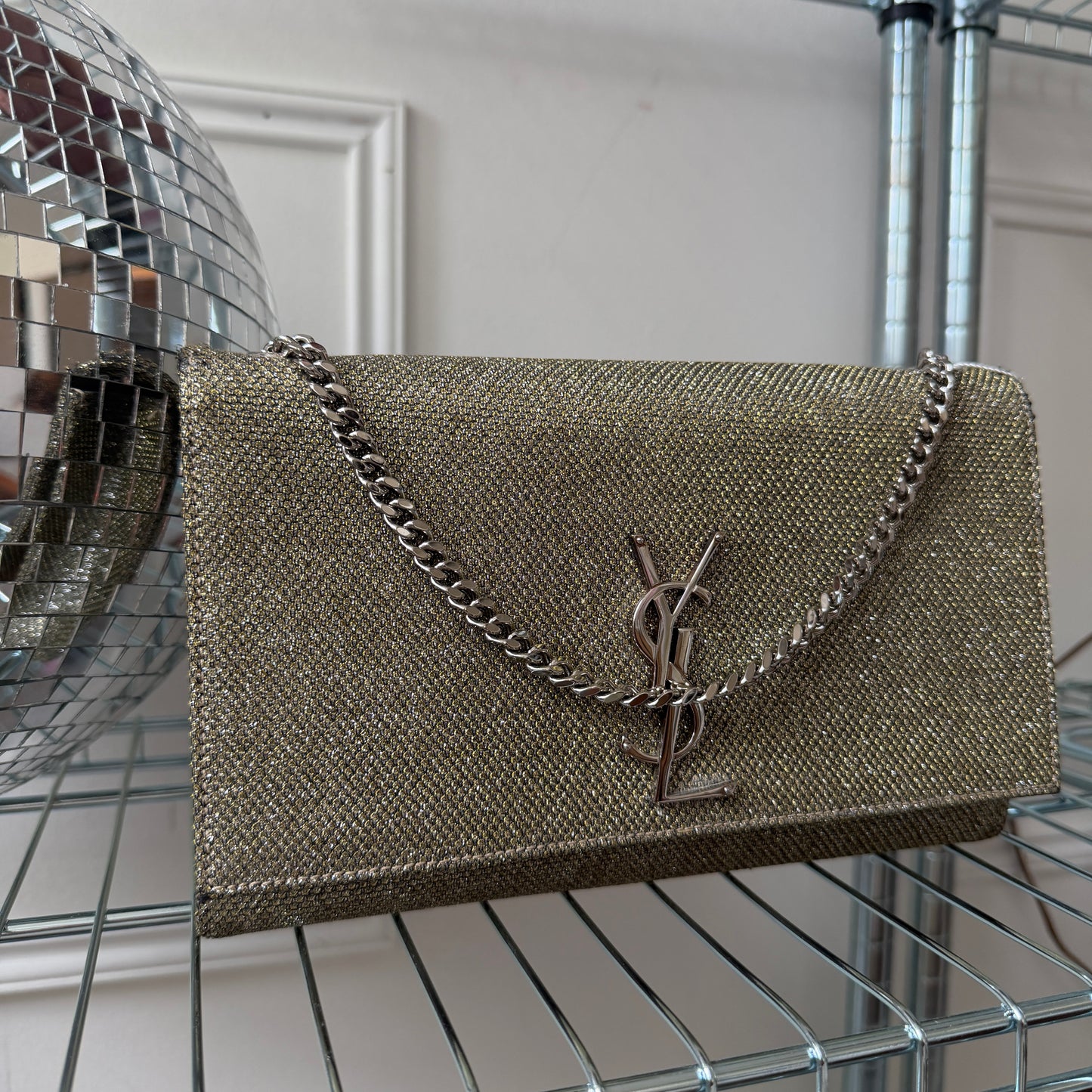 Pre-Owned Glitter Flap Crossbody Bag