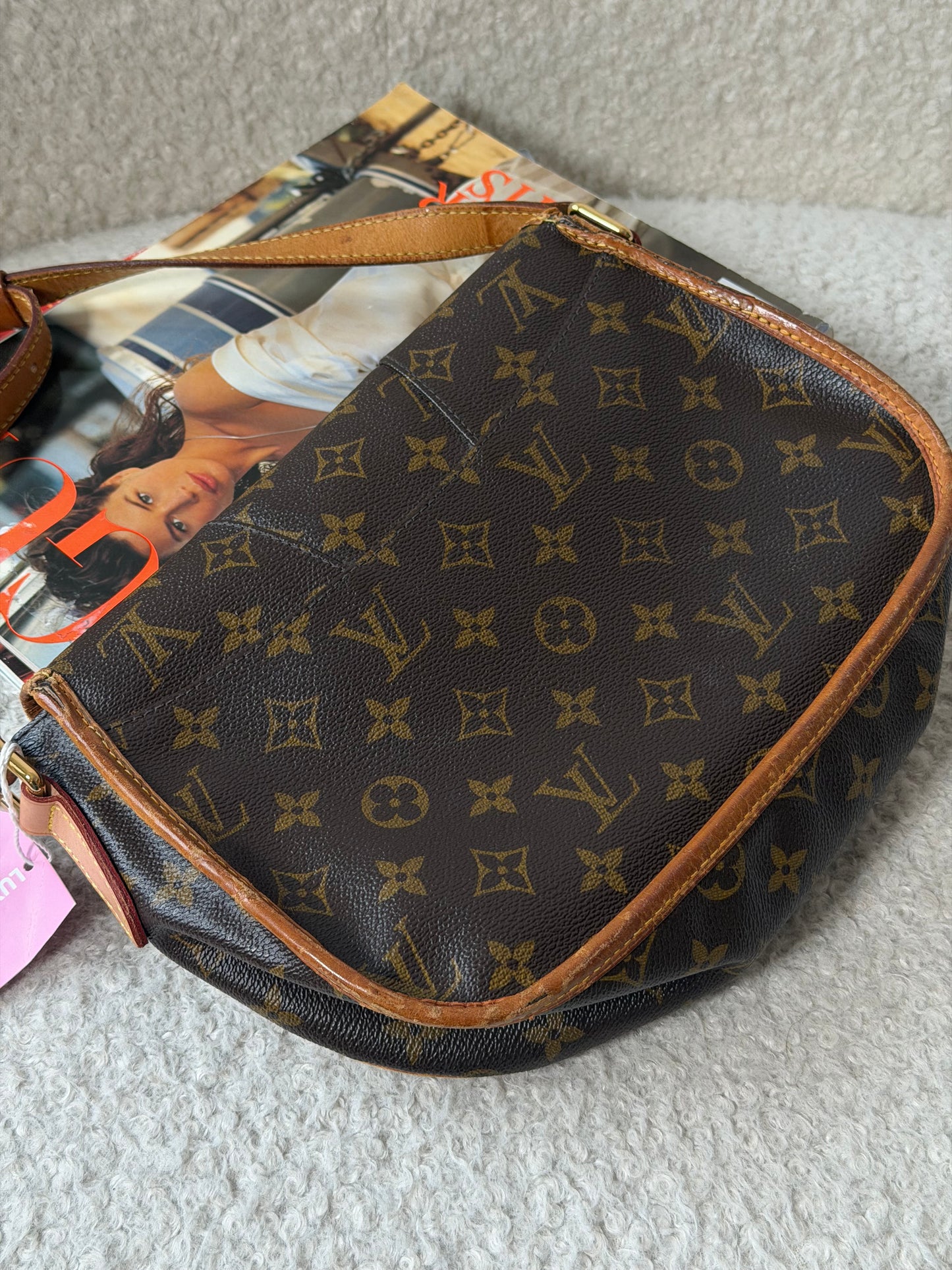 LV Monogram Canvas Menilmontant