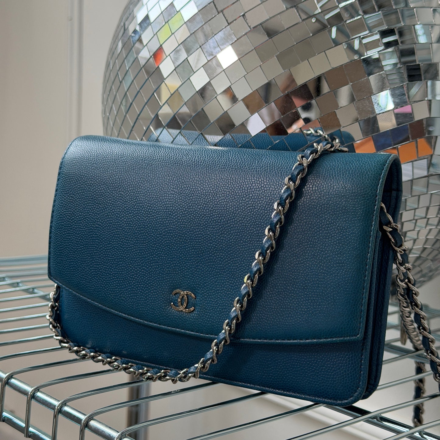 Pre-Owned Blue Caviar Leather Wallet on Chain