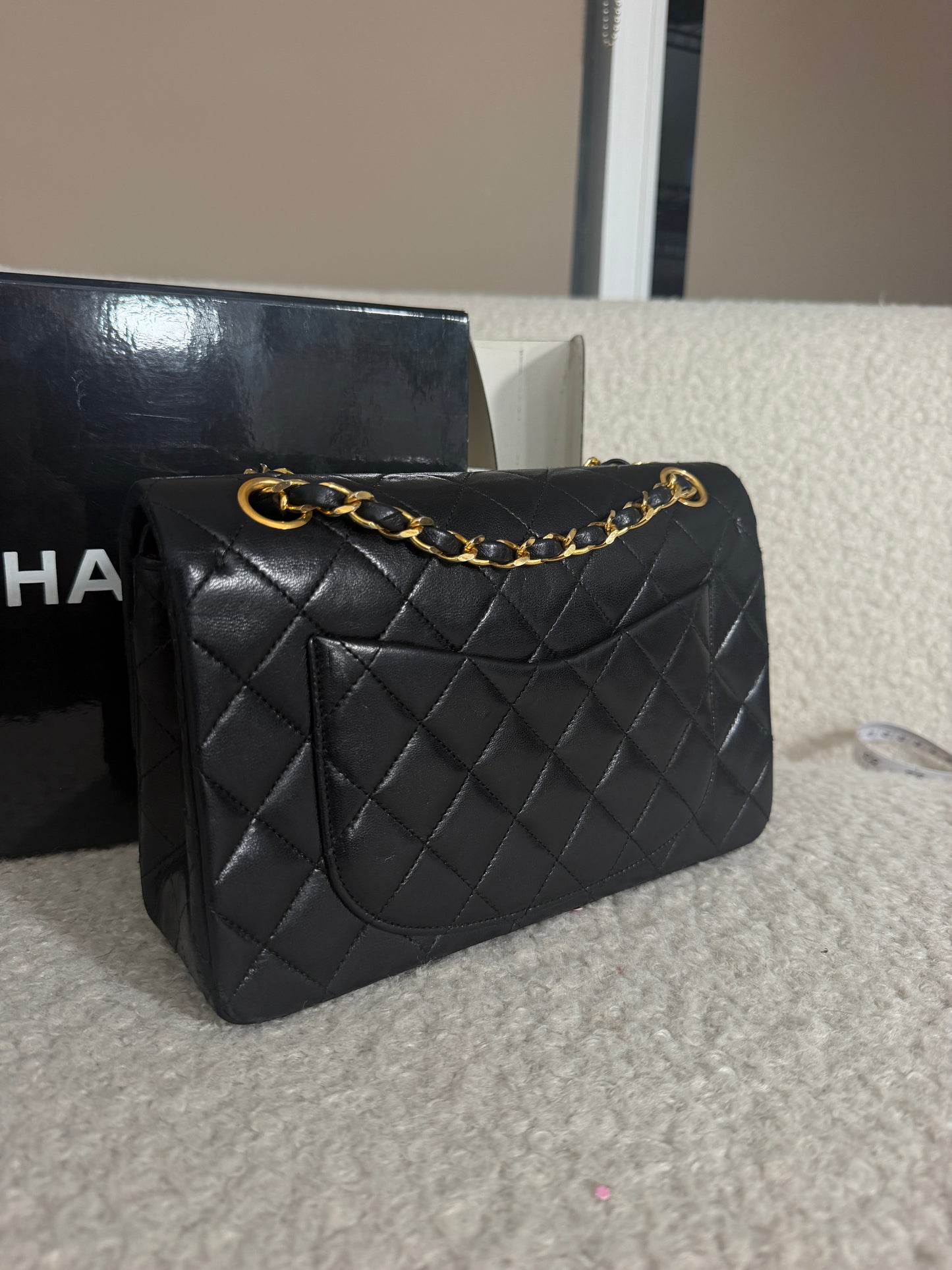 Pre-Owned Black Matelassé Lambskin Leather Small Classic Flap