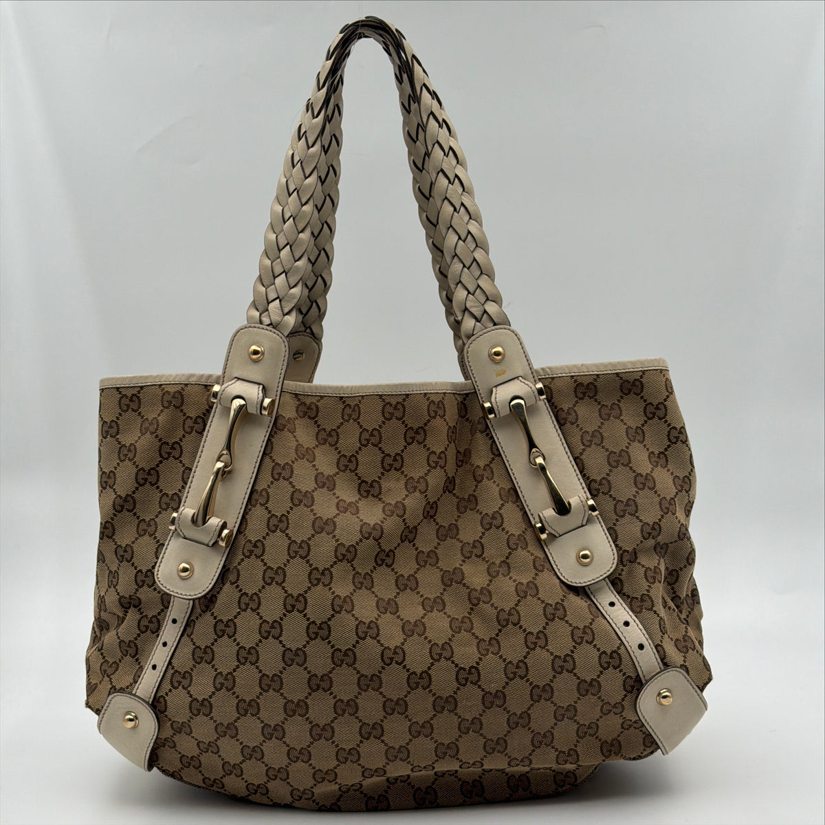 Pre-Owned Beige GG Canvas Abbey Shoulder Bag