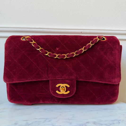 1991 Velour RARE Single Flap with Umbrella Loop 24K Gold-Plated Hardware