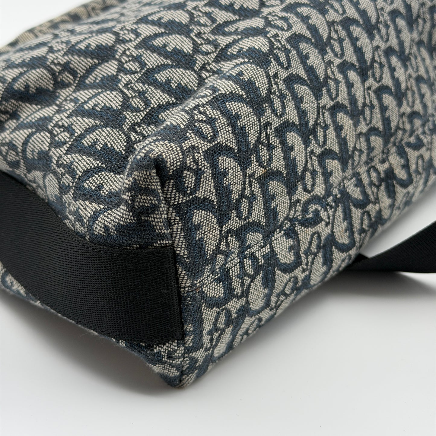 Pre-Owned Oblique Canvas Crossbody Bag