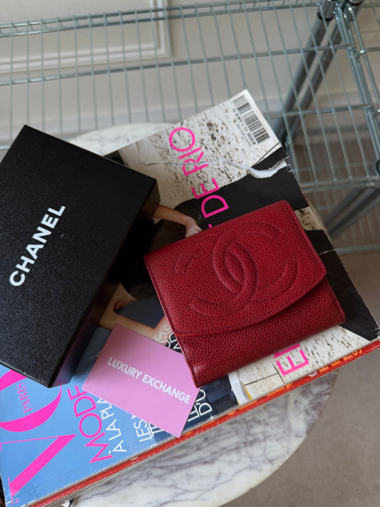 Pre-Owned Red Timeless Caviar Leather Wallet