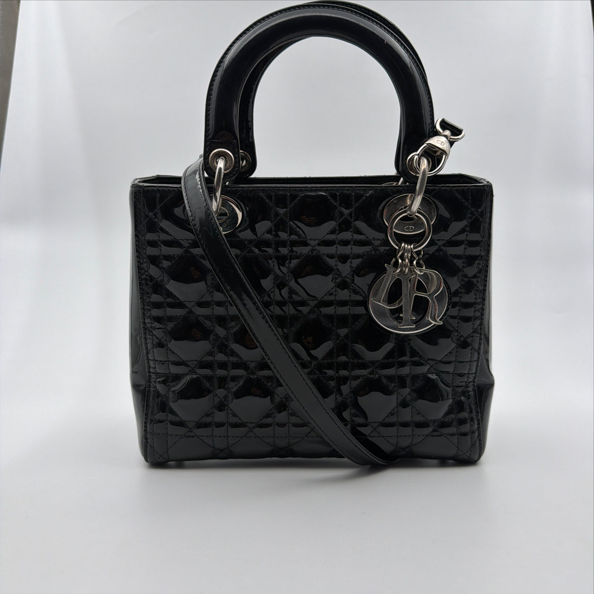 Pre-Owned Black Medium Patent Leather Lady Dior